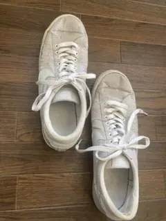 NIKEスニーカー（ボーダー）のサムネイル