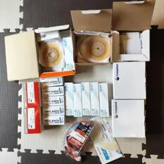 Coloplast 自動健康管理機器 ストーマケア セット一式 - メルカリ