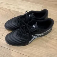 asics フットサル シューズ