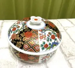 有田焼　蓋付き多様椀