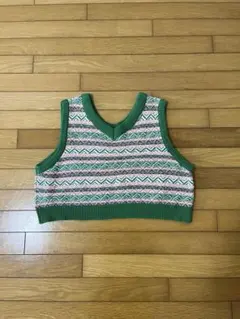 ニットベスト