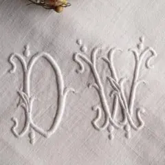 【54】フランスアンティーク ピローケース白 手刺繍イニシャル クッションカバー