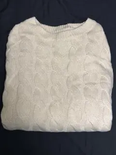 ニットセーター