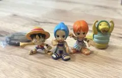 【平成レトロ】ワンピース フィギュア4体＋おまけ付き