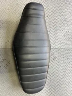 2025年最新】w650 シート kawasakiの人気アイテム - メルカリ