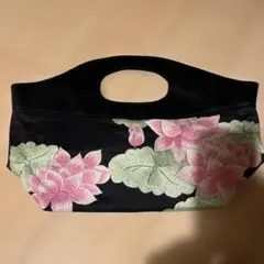 Item thumbnail for item 44797ce1-dc90-41e0-9f45-a64047bcf69e