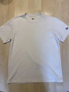 NEW ERA ホワイト Tシャツ MEDIUMのサムネイル