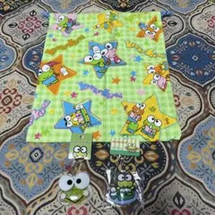 サンリオ けろけろけろっぴ 2005当時物巾着袋 他キーホルダー2個の3点セット