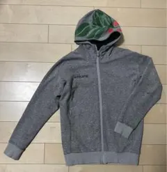 ATHLETA フード付きグレー パーカー　150cm