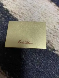 Item thumbnail for item f4fd4dd9-e595-4fd7-a16f-a7528b8af10e