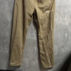 essentials ジョガーパンツ