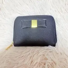 リボン付きブラックコインケース