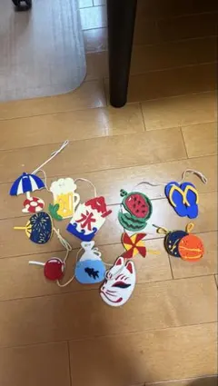 フェルトの飾り物