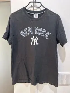 ヤンキース　Tシャツ　Mサイズのサムネイル