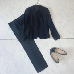 【美品】ザスーツカンパニー セットアップ パンツスーツ REDA生地 黒 40