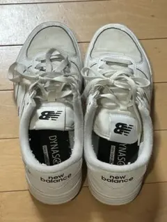 new balance ホワイトスニーカー　24センチ