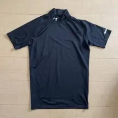 Under Armour ブラック アンダーシャツ メンズ Sサイズ