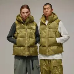 【新品未使用】 Y-3 ワイスリー ダウンベスト GFX PUFF VESTのサムネイル