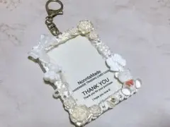 1632] B8 デコ トレカキーホルダー トレカケース クリア オーロラ 花