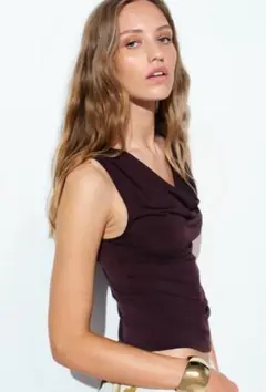 【新品・タグ付き】ドレープトップス