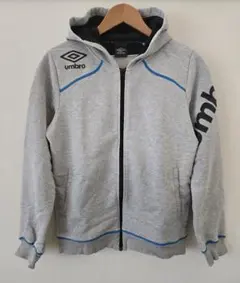 umbro パーカー グレー