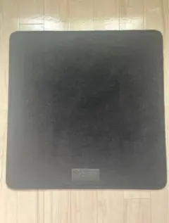 ジープJLラングラーサハラの純正ラゲッジマット ジープJLラングラーサハラの純正ラゲッジマット ジープJL