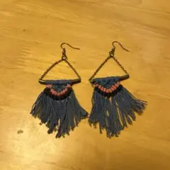 Item thumbnail for item cde5dc35-0c14-4f3f-9c16-1289530e07d5