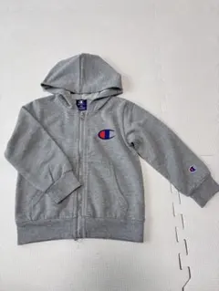 Champion グレー ジップアップパーカー