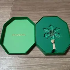 オーナメント 置物