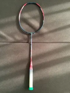 美品！廃盤品！初期カラー ヨネックス ナノフレア700 4UG5