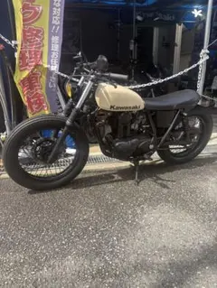 Kawasaki 250TR アースカラー バイク車体のサムネイル