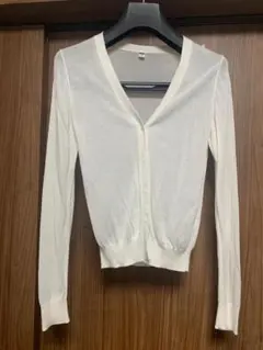ユニクロ　薄手カーディガン