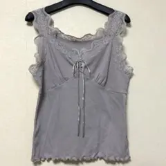 グレイル GRL メロウフリルフロントリボンレースキャミソール ラベンダー　M