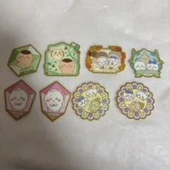 ちいかわ　キラキラダイカットステッカー　ハチ　うさぎ　ハチワレ