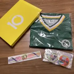 ミセスグリーンアップル　10周年記念ボックス　　Ｔシャツ（ワッペン10種つき）
