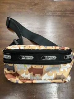LeSportsac ボディバッグ ウエストポーチ 犬柄