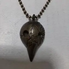 新世紀エヴァンゲリオンサキエルネックレス