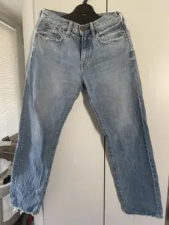 RED CARD ストレートデニムパンツ