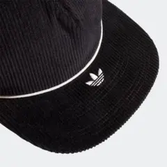 adidas コーデュロイ ブラックキャップ