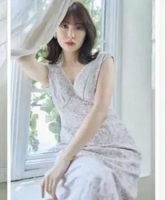 Herlipto Waltz Floral Lace Belted Dress - メルカリ