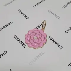 CHANEL シャネル 2026 母の日 カメリア 限定 チャーム 1個 - メルカリ