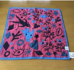ヴィヴィアンウエストウッド ハンカチ レア　オーブ虫柄 ヴィヴィアンウエストウッド ハンカチ レア オーブ虫柄 - メルカリ