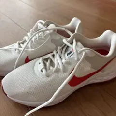 【新品未使用】NIKE スニーカー　２５cm