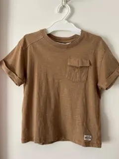 H&M ポケット付き Tシャツ ブラウンのサムネイル