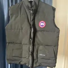 CANADA GOOSE ダウンベスト ブラック Mのサムネイル
