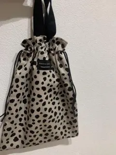 ハンドメイド　巾着袋　ダルメシアン柄