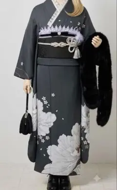 振袖　シンプル　くすみカラー　大輪柄　成人式のサムネイル