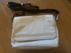カルバンクライン CalvinKlein ショルダーバッグ レジスタ B5のサムネイル