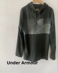 【UNDER ARMOUR】アンダーアーマ　メンズパーカーフード付き　カーキ　M