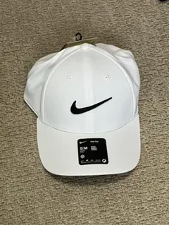 Nike ホワイト キャップ S/M